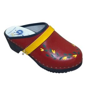NWOT Gretel's Clogs Women Swedish 36 US 6 Red Floral Hand Painted Traditional